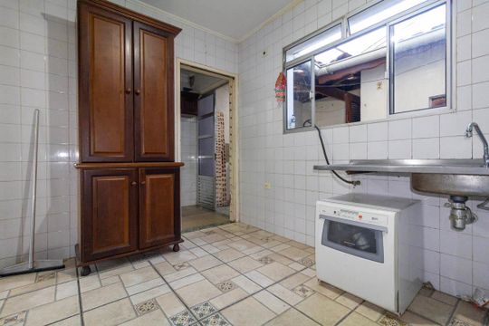 Cozinha de casa de condomínio para alugar com 3 quartos, 72m² em Jardim Danfer, São Paulo