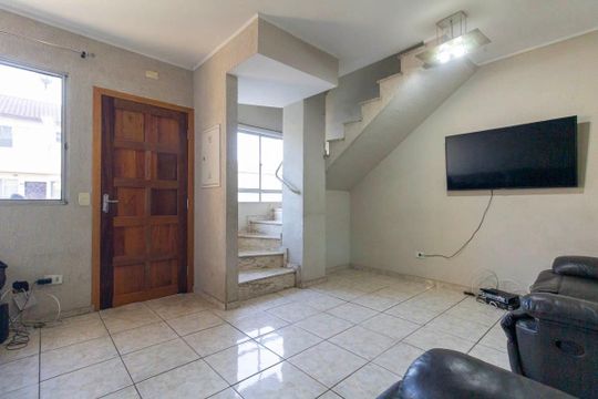 Sala de casa de condomínio para alugar com 3 quartos, 72m² em Jardim Danfer, São Paulo