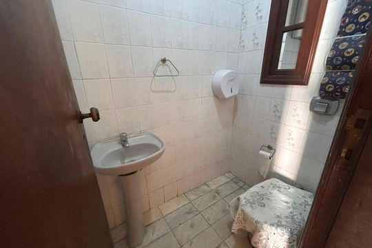 Banheiro de casa para alugar com 2 quartos, 120m² em Quintino Bocaiúva, Rio de Janeiro
