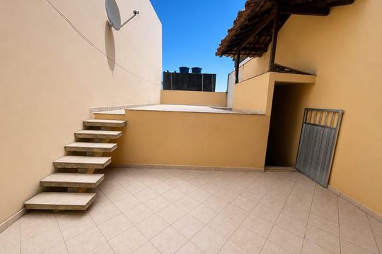 Área externa de casa para alugar com 2 quartos, 120m² em Quintino Bocaiúva, Rio de Janeiro