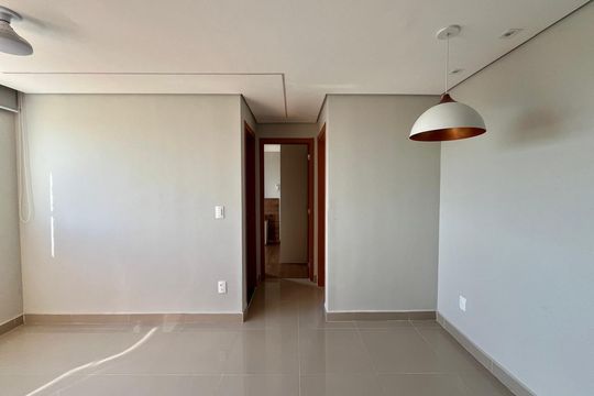 Sala de apartamento à venda com 2 quartos, 43m² em Vila Satúrnia, Campinas