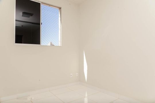 Quarto 2 de apartamento para alugar com 3 quartos, 67m² em Lídice, Uberlândia