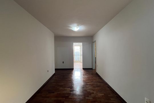 Sala 2 de casa à venda com 3 quartos, 180m² em Serrano, Belo Horizonte