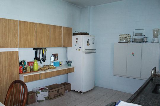 Cozinha de apartamento à venda com 3 quartos, 165m² em Higienópolis, São Paulo