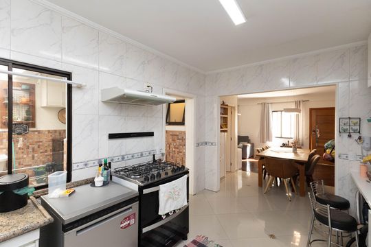 Cozinha - Armários de casa de condomínio para alugar com 3 quartos, 200m² em Vila Mazzei, São Paulo