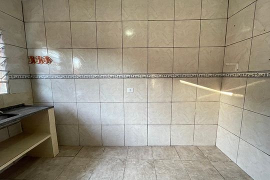 Cozinha de casa para alugar com 3 quartos, 55m² em Jardim Esmeralda, São Paulo