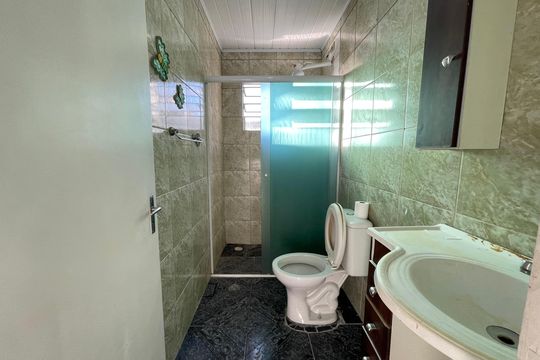 Banheiro 1 de casa para alugar com 3 quartos, 55m² em Jardim Esmeralda, São Paulo