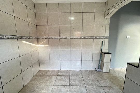 Cozinha de casa para alugar com 3 quartos, 55m² em Jardim Esmeralda, São Paulo