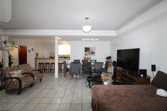 Sala de casa à venda com 3 quartos, 370m² em Jardim Nossa Senhora do Carmo, São Paulo