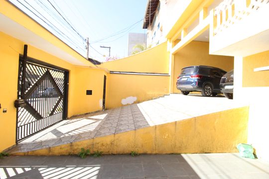 Garagem de casa à venda com 3 quartos, 370m² em Jardim Nossa Senhora do Carmo, São Paulo