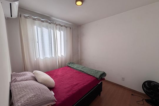 Quarto 1 de apartamento para alugar com 2 quartos, 64m² em Recreio, Rio de Janeiro