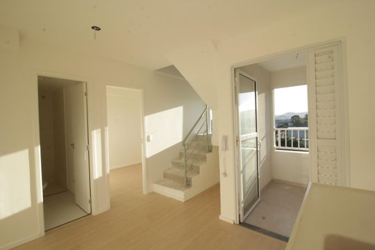 Apartamento à venda com 1 quarto, 54m² em Jardim Jaragua (sao Domingos), São Paulo