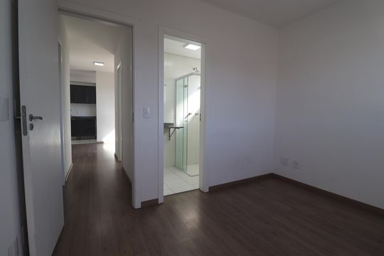 Sala  de apartamento para alugar com 2 quartos, 59m² em Utinga, Santo André