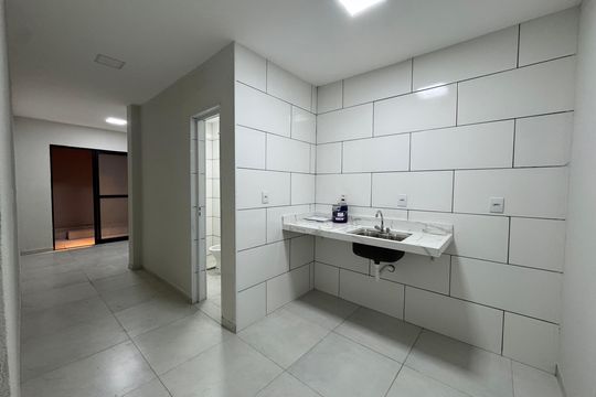 Kitnet/Studio para alugar com 1 quarto, 25m² em Km 18, Osasco