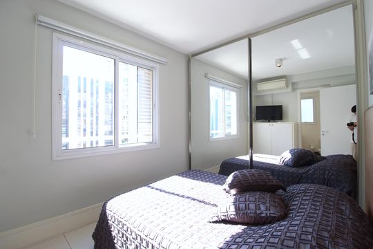 Quarto Suíte de apartamento à venda com 1 quarto, 51m² em Itaim Bibi, São Paulo