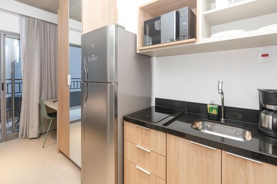 Studio de kitnet/studio para alugar com 1 quarto, 17m² em Santo Amaro, São Paulo