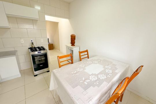 Sala/Cozinha de casa para alugar com 2 quartos, 110m² em Ingleses do Rio Vermelho, Florianópolis