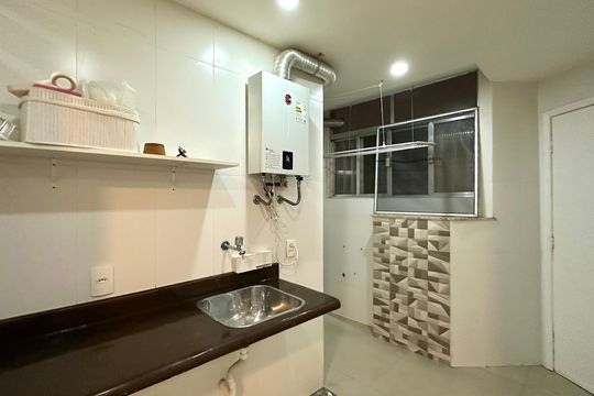 Apartamento para alugar com 4 quartos, 143m² em Copacabana, Rio de Janeiro