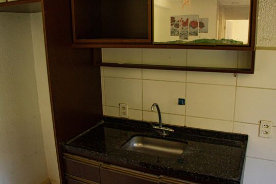 Cozinha de apartamento para alugar com 2 quartos, 41m² em Santa Cruz, Rio de Janeiro