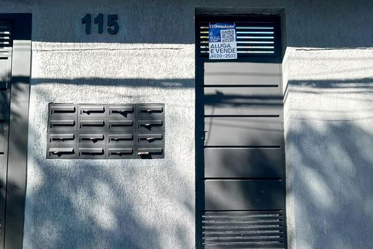 Placa de kitnet/studio à venda com 1 quarto, 30m² em Jardim Sabara, São Paulo