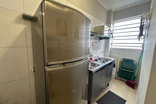 Cozinha de apartamento para alugar com 1 quarto, 40m² em Centro, São Vicente