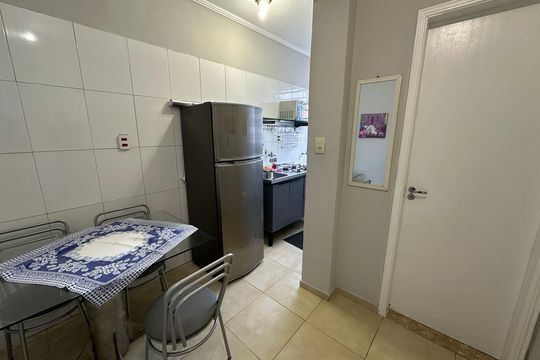 Banheiro de apartamento para alugar com 1 quarto, 40m² em Centro, São Vicente