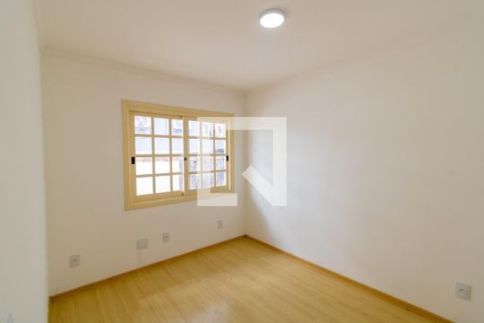 Casa para alugar com 3 quartos, 177m² em Ipanema, Porto Alegre