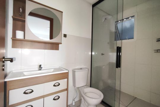 Banheiro de apartamento para alugar com 2 quartos, 50m² em Santo Afonso, Novo Hamburgo
