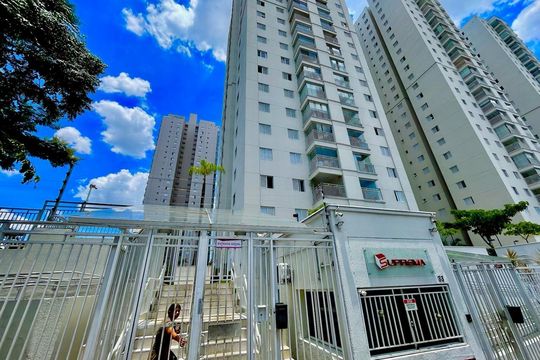 Fachada do Prédio de apartamento à venda com 2 quartos, 75m² em Vila Augusta, Guarulhos