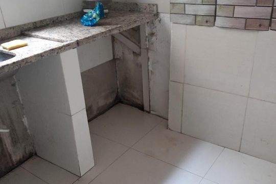 Cozinha de apartamento para alugar com 2 quartos, 75m² em Covanca, São Gonçalo