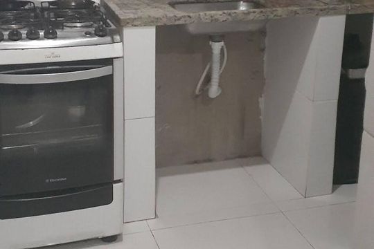 Cozinha de apartamento para alugar com 2 quartos, 75m² em Covanca, São Gonçalo