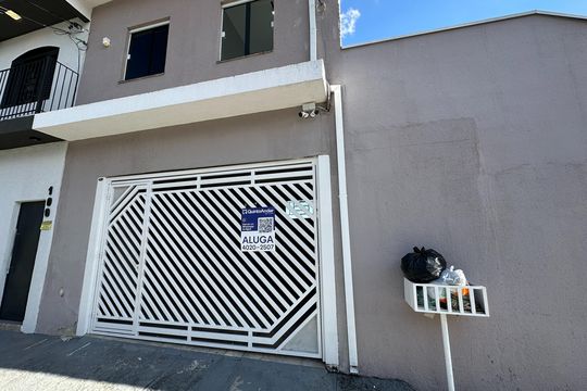 Fachada de kitnet/studio para alugar com 1 quarto, 35m² em Jardim das Industrias, Jacareí