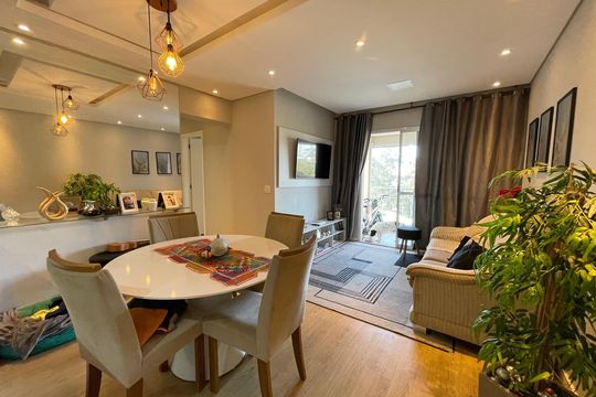 Apartamento à venda com 3 quartos, 77m² em Conjunto Promorar Raposo Tavares, São Paulo