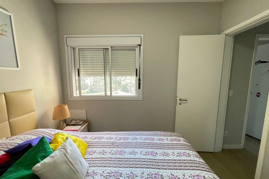 Apartamento à venda com 3 quartos, 77m² em Conjunto Promorar Raposo Tavares, São Paulo