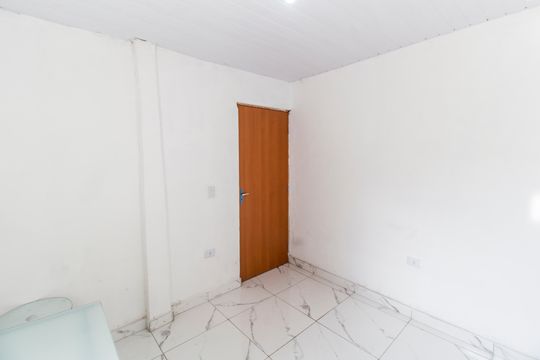 Quarto 2 de casa para alugar com 2 quartos, 70m² em Jardim Cecilia Cristina, Carapicuíba