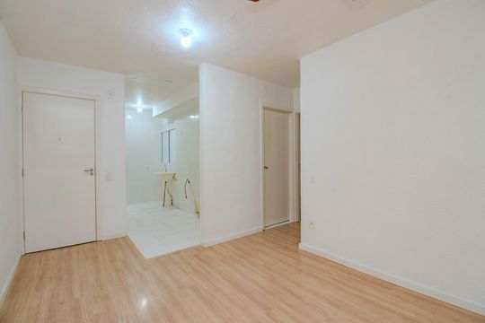 Sala de apartamento para alugar com 2 quartos, 41m² em Mário Quintana, Porto Alegre