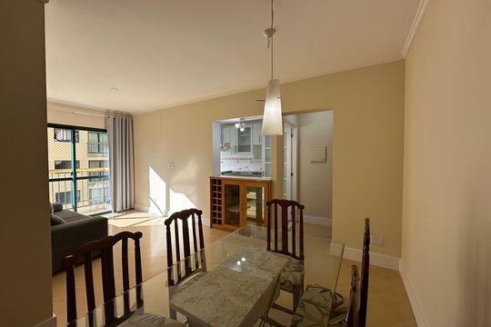 Sala de apartamento para alugar com 3 quartos, 90m² em Alphaville, Barueri