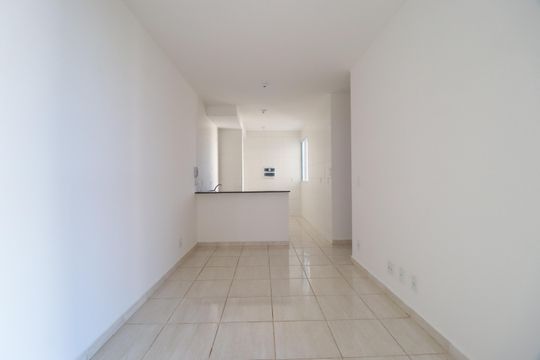 Sala de apartamento para alugar com 2 quartos, 45m² em Jardim Europa, Uberlândia