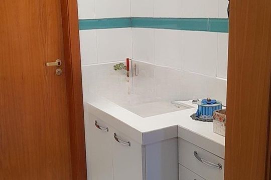 Banheiro de casa para alugar com 3 quartos, 183m² em Jardim Itu, Porto Alegre