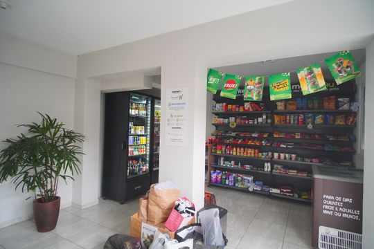 Mercado de apartamento à venda com 2 quartos, 54m² em Operário, Novo Hamburgo