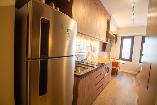 Cozinha de kitnet/studio à venda com 1 quarto, 25m² em Campo Belo, São Paulo