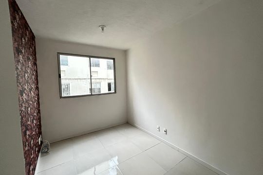 Sala de apartamento para alugar com 2 quartos, 44m² em Pavuna, Nilópolis