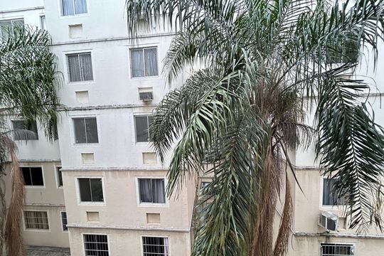 Vista do Quarto 2 de apartamento para alugar com 2 quartos, 44m² em Pavuna, Nilópolis