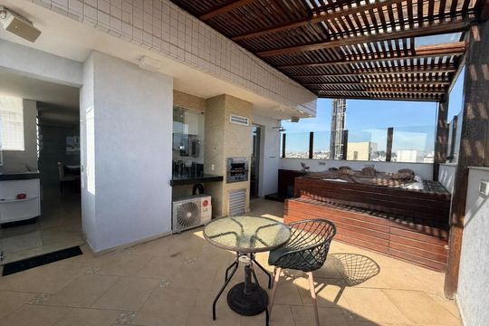 Área externa de apartamento à venda com 3 quartos, 234m² em Dona Clara, Belo Horizonte