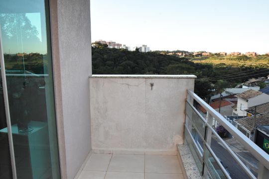 sacada da suite de casa à venda com 4 quartos, 324m² em Mirante de Jundiaí, Jundiaí