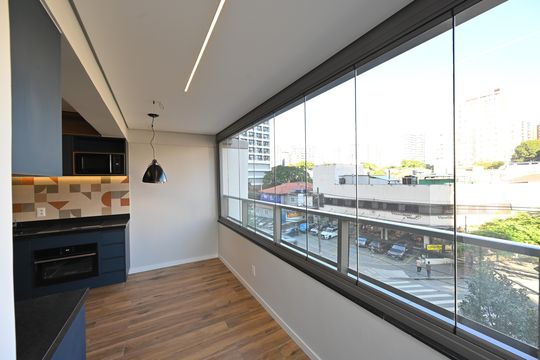Varanda de kitnet/studio para alugar com 1 quarto, 40m² em Vila Clementino, São Paulo
