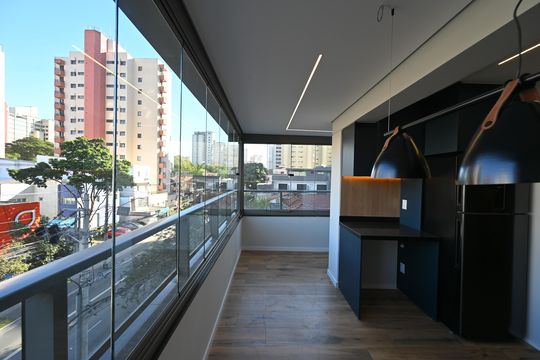 Varanda de kitnet/studio para alugar com 1 quarto, 40m² em Vila Clementino, São Paulo