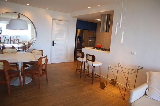 SALA de apartamento para alugar com 3 quartos, 110m² em Barra da Tijuca, Rio de Janeiro