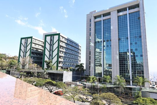 Vista de kitnet/studio para alugar com 1 quarto, 40m² em Luxemburgo, Belo Horizonte