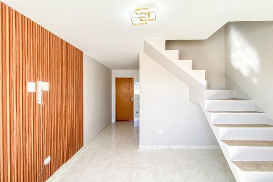 Casa de Condomínio para alugar com 2 quartos, 70m² em Vila Ré, São Paulo